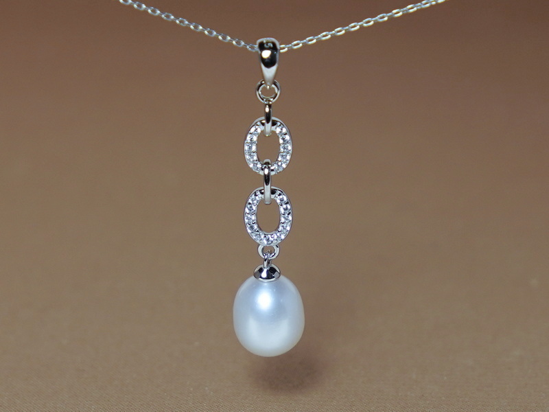 Ezüst gyöngy medál SP571B – elegáns női ékszer